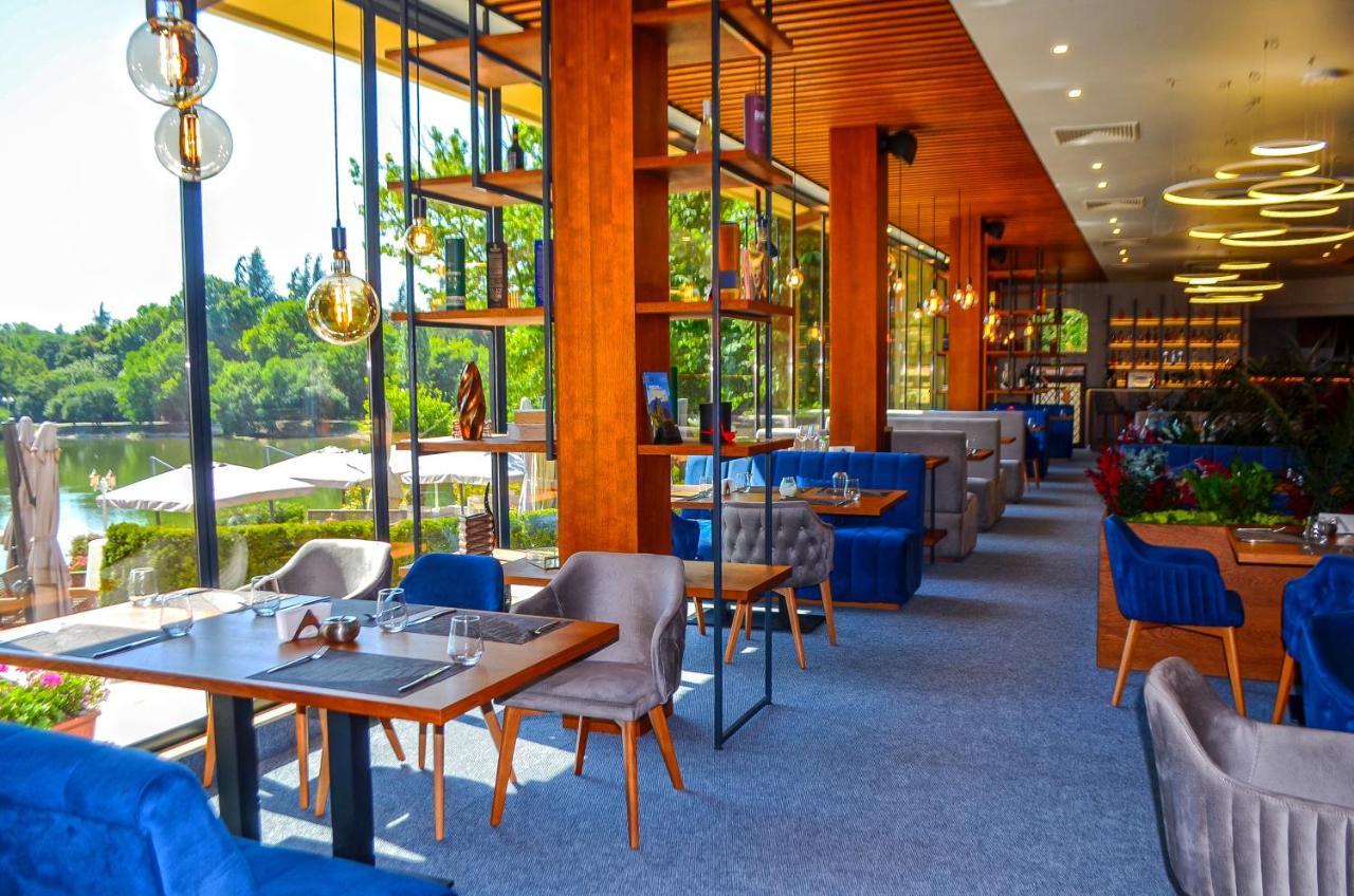 Park Hotel Stara Zagora Exteriér fotografie Restaurant