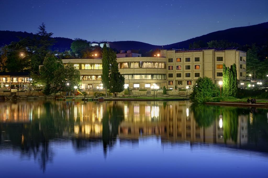 Park Hotel Stara Zagora Exteriér fotografie The University of Patras